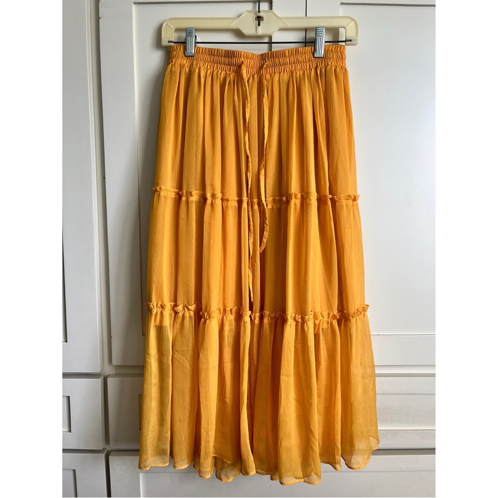 WDNY Flowy Yellow Tiered Midi Skirt